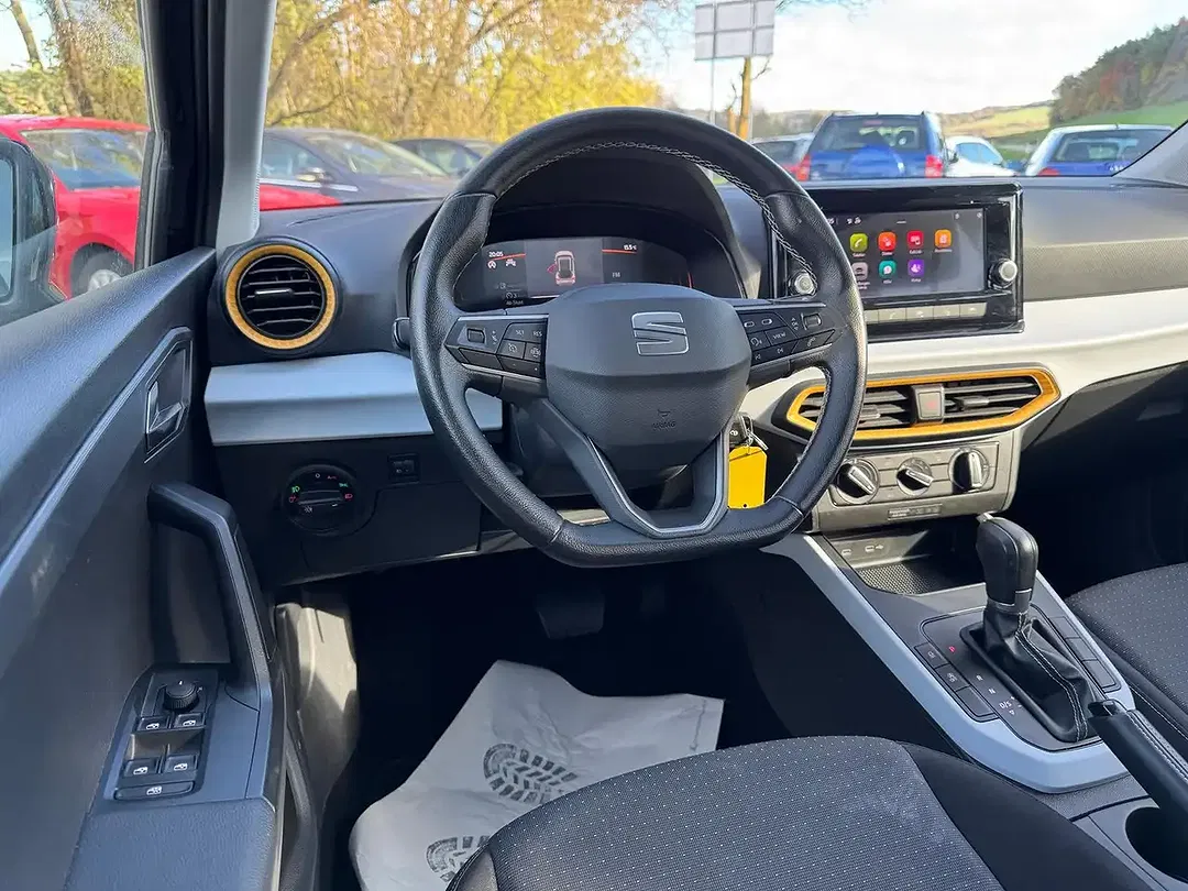 SEAT Arona 1.0 TSI DSG Style - Thumbnail 14