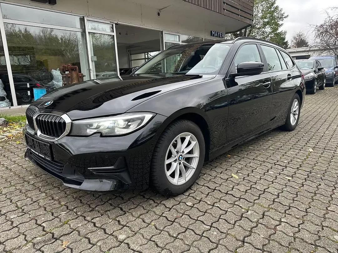 BMW 318 AUT Touring - Afbeelding 1