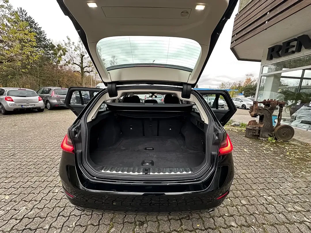 BMW 318 AUT Touring - foto 8