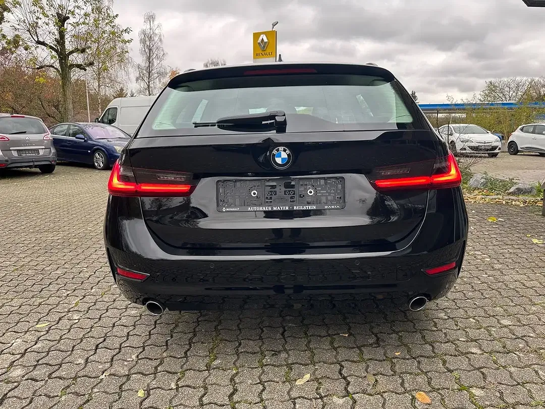 BMW 318 AUT Touring - Thumbnail 3