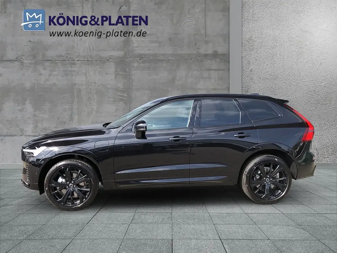 Volvo XC60 T6 PHEV AWD Ultra Black Edition - Thumbnail 3