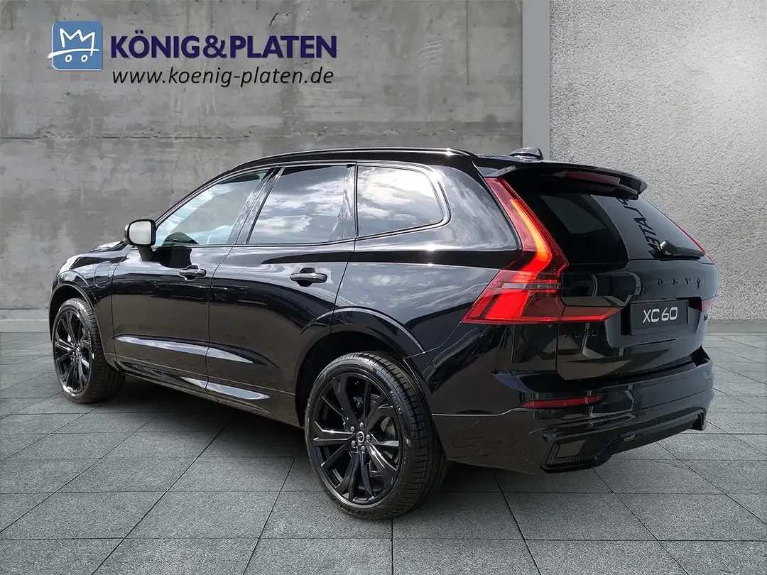 Volvo XC60 T6 PHEV AWD Ultra Black Edition - Thumbnail 4