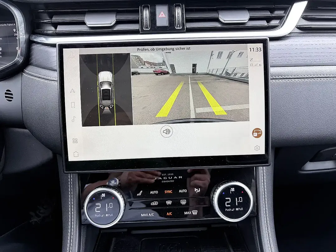 Jaguar F-Pace 4x4 R-Dynamic SE - foto 15