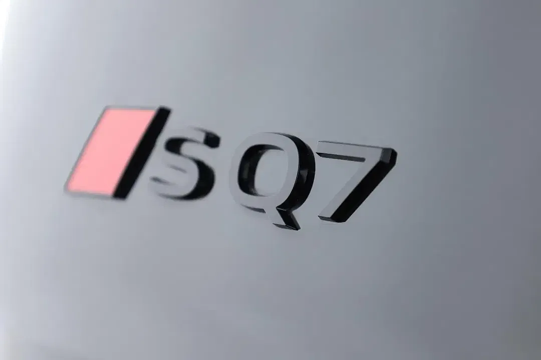 Audi SQ7 TFSI Matrix LED - Thumbnail 11