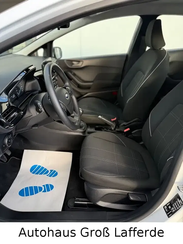 Ford Fiesta Cool & Connect - Thumbnail 10