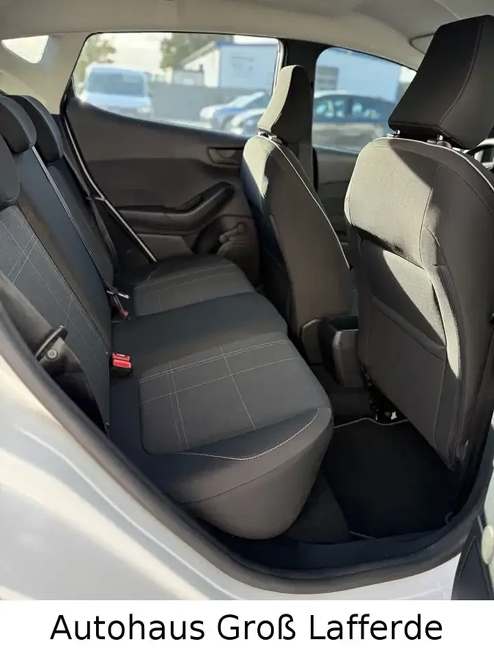 Ford Fiesta Cool & Connect - Thumbnail 12