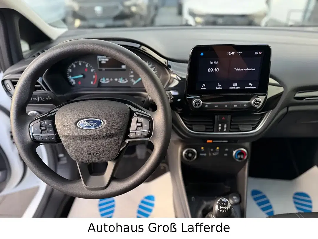 Ford Fiesta Cool & Connect - Thumbnail 9