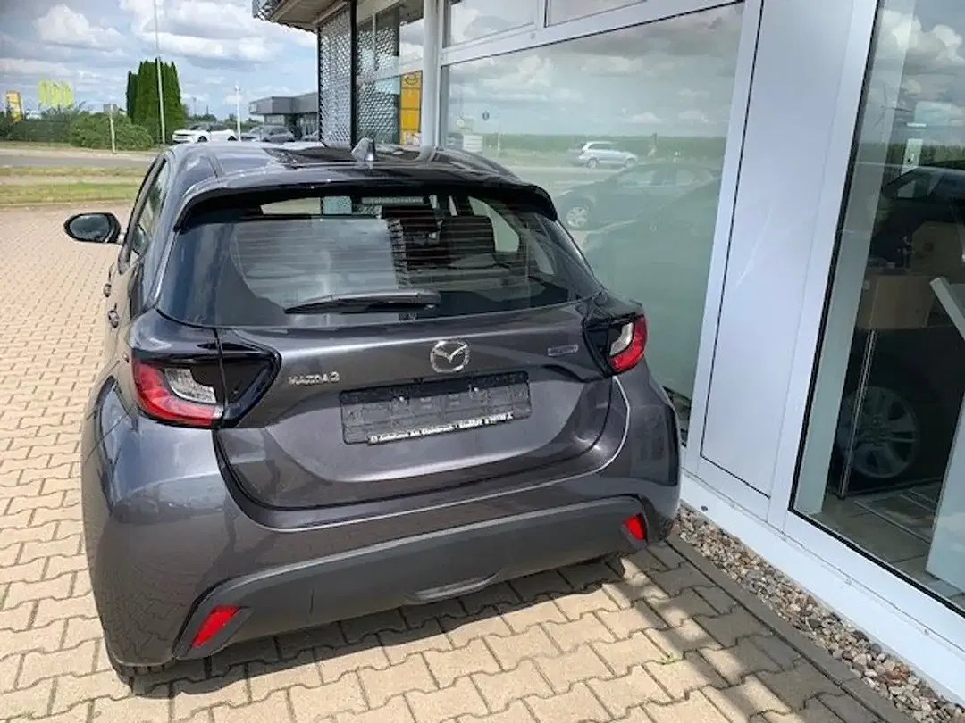 Mazda 2 1.5 VVT-i CVT Hybrid Centre-Line - Thumbnail 6