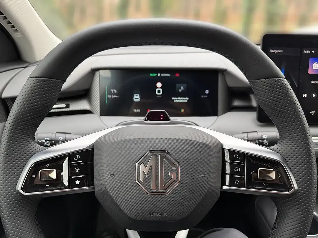 MG MGS5 EV Luxury Long Range - Thumbnail 8