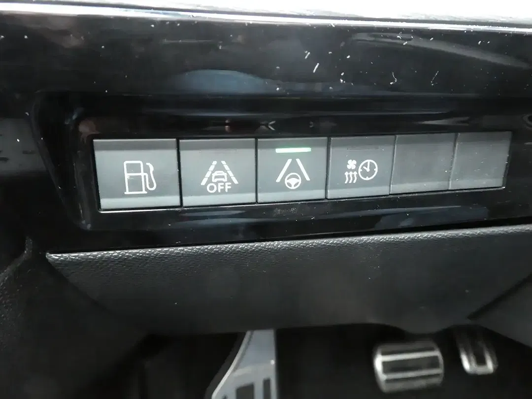Peugeot 508 225 Hybrid GT Pack SW - Thumbnail 13