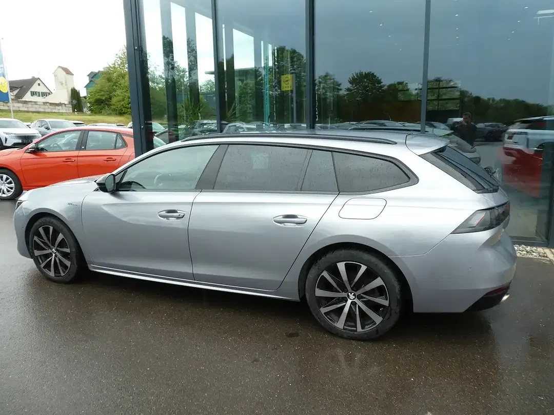 Peugeot 508 225 Hybrid GT Pack SW - Thumbnail 3