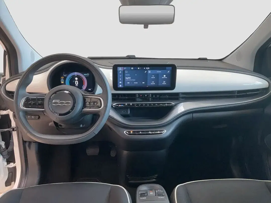 Fiat 500e - Thumbnail 10