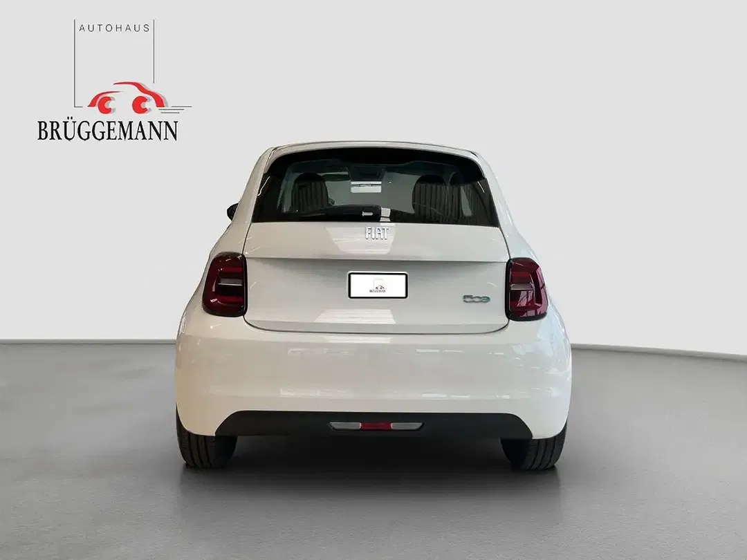 Fiat 500e - Thumbnail 5