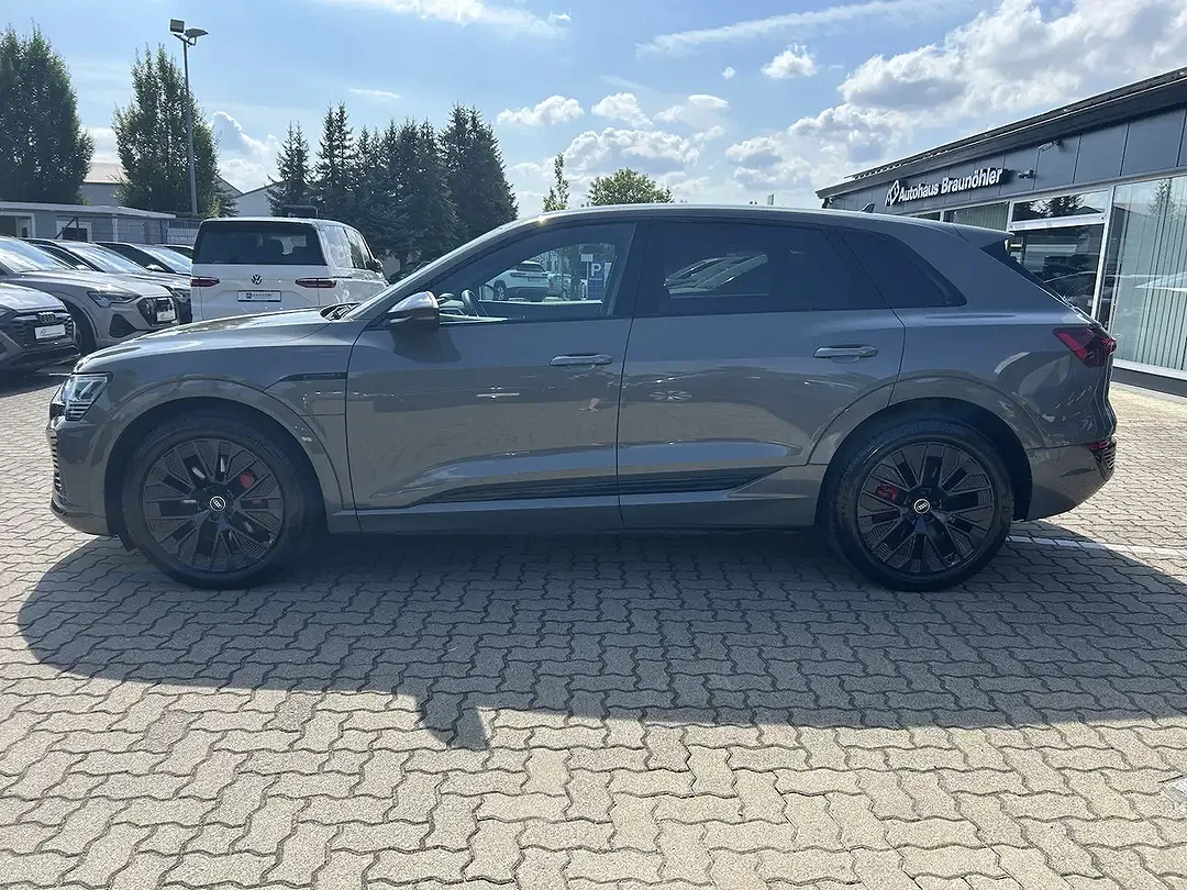 Audi Q8 e-tron 50 quattro S line - Thumbnail 16