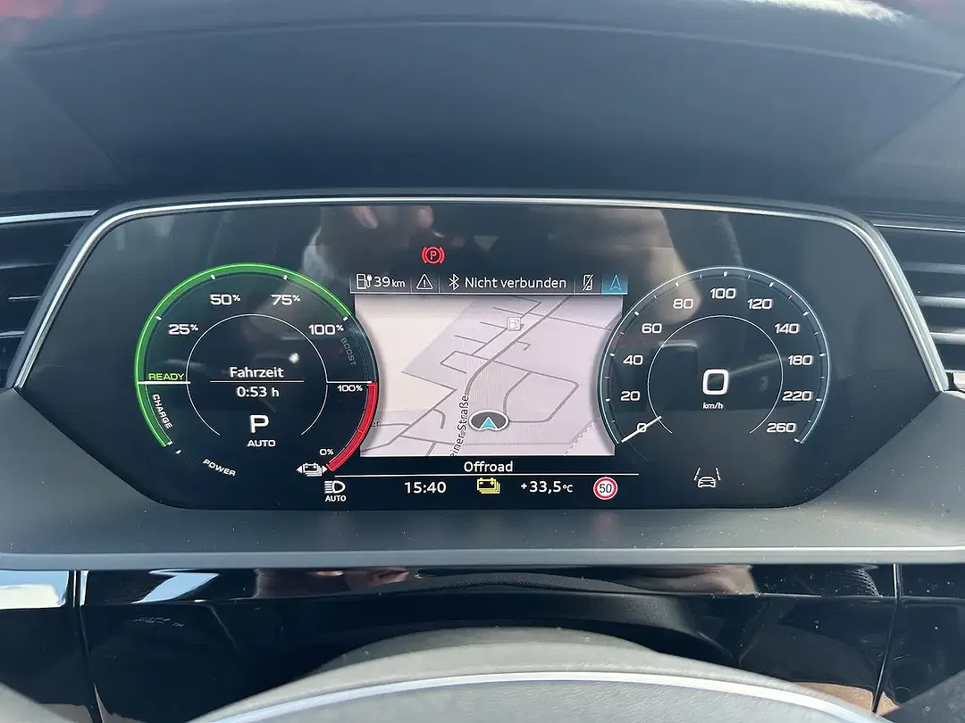 Audi Q8 e-tron 50 quattro S line - Thumbnail 27