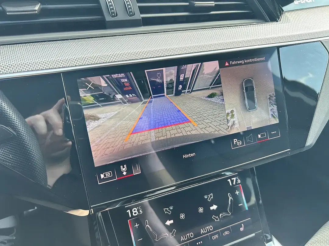 Audi Q8 e-tron 50 quattro S line - Thumbnail 29