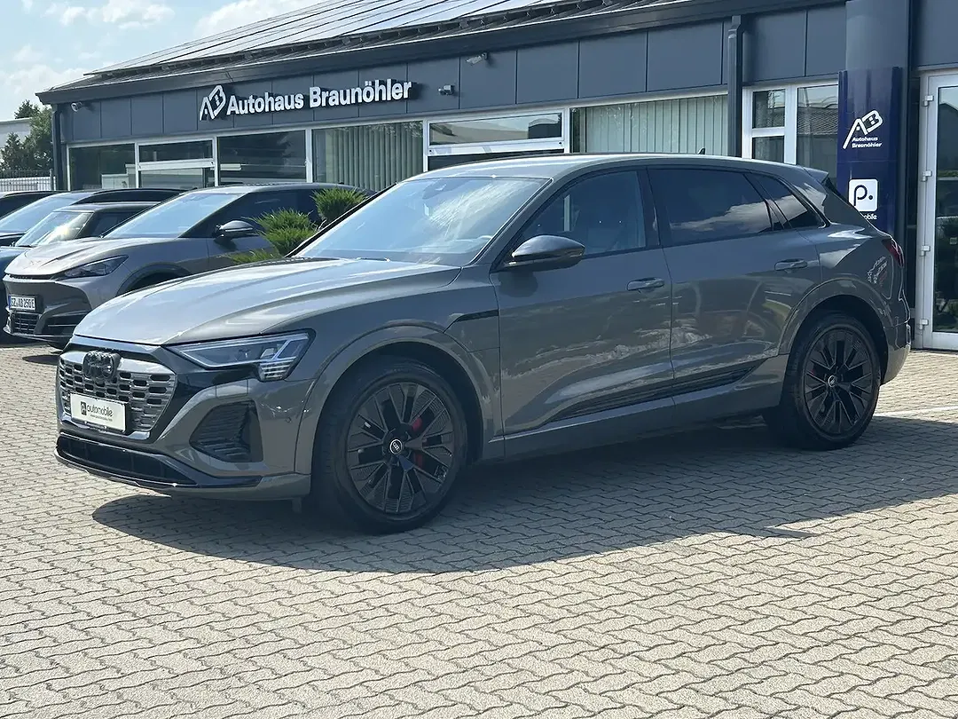Audi Q8 e-tron 50 quattro S line - Thumbnail 4