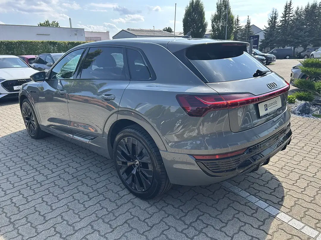Audi Q8 e-tron 50 quattro S line - Thumbnail 7