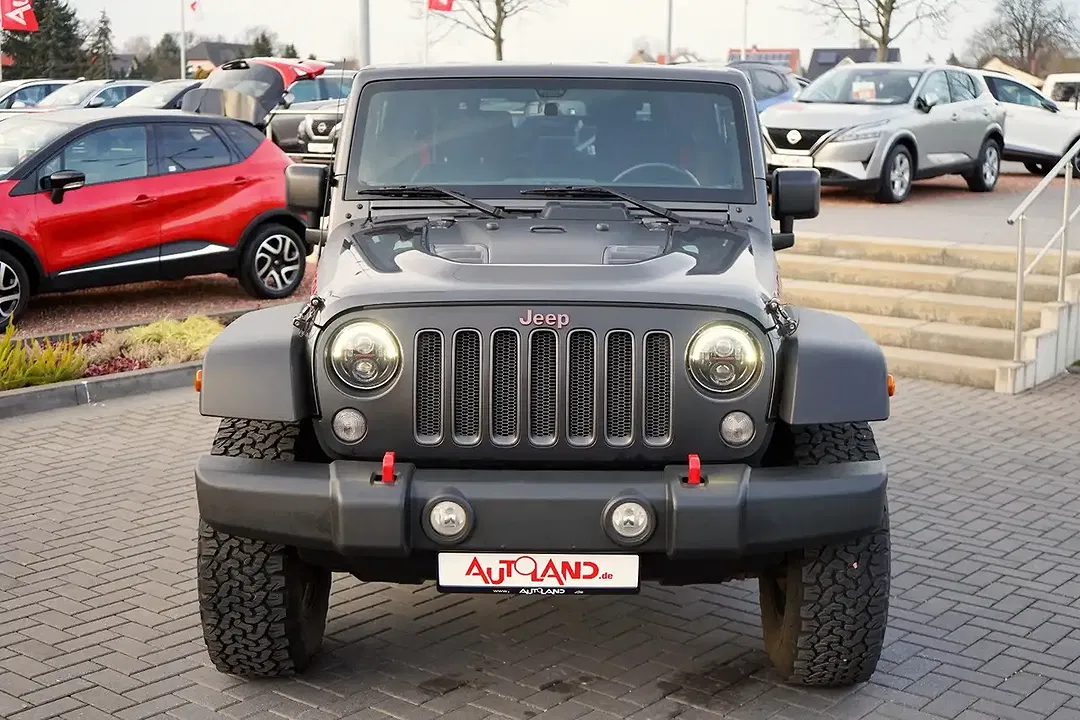 Jeep Wrangler 2.2 Unlimited Sahara - foto 2