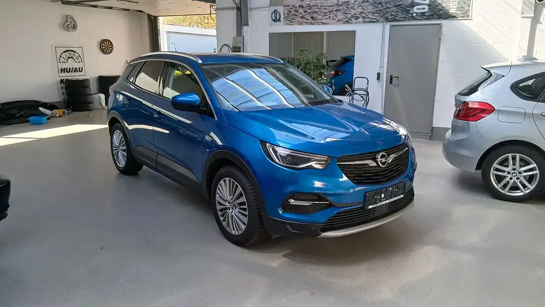 Opel Grandland X - foto 1