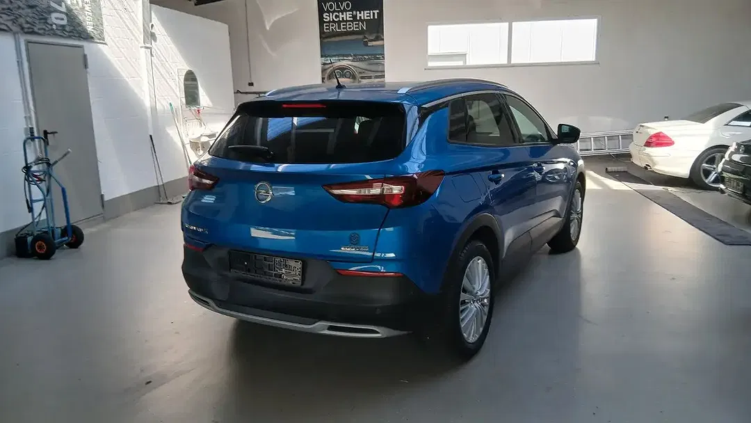 Opel Grandland X - Thumbnail 8