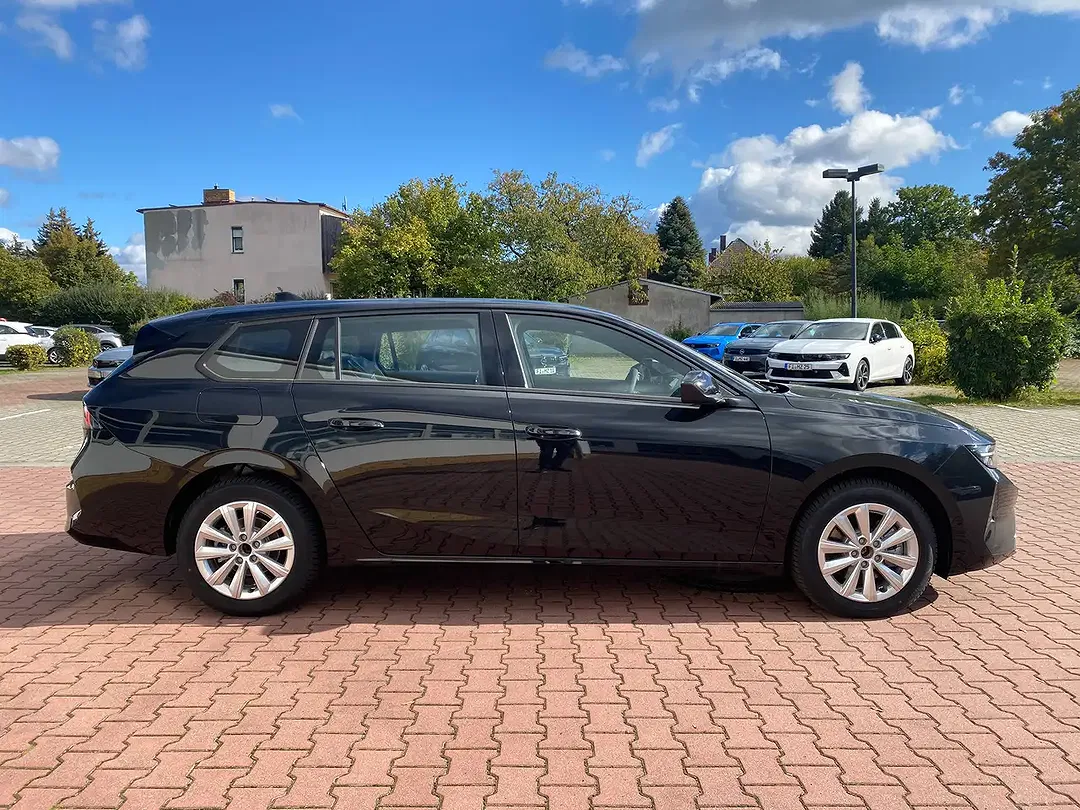 Opel Astra Edition - Thumbnail 6