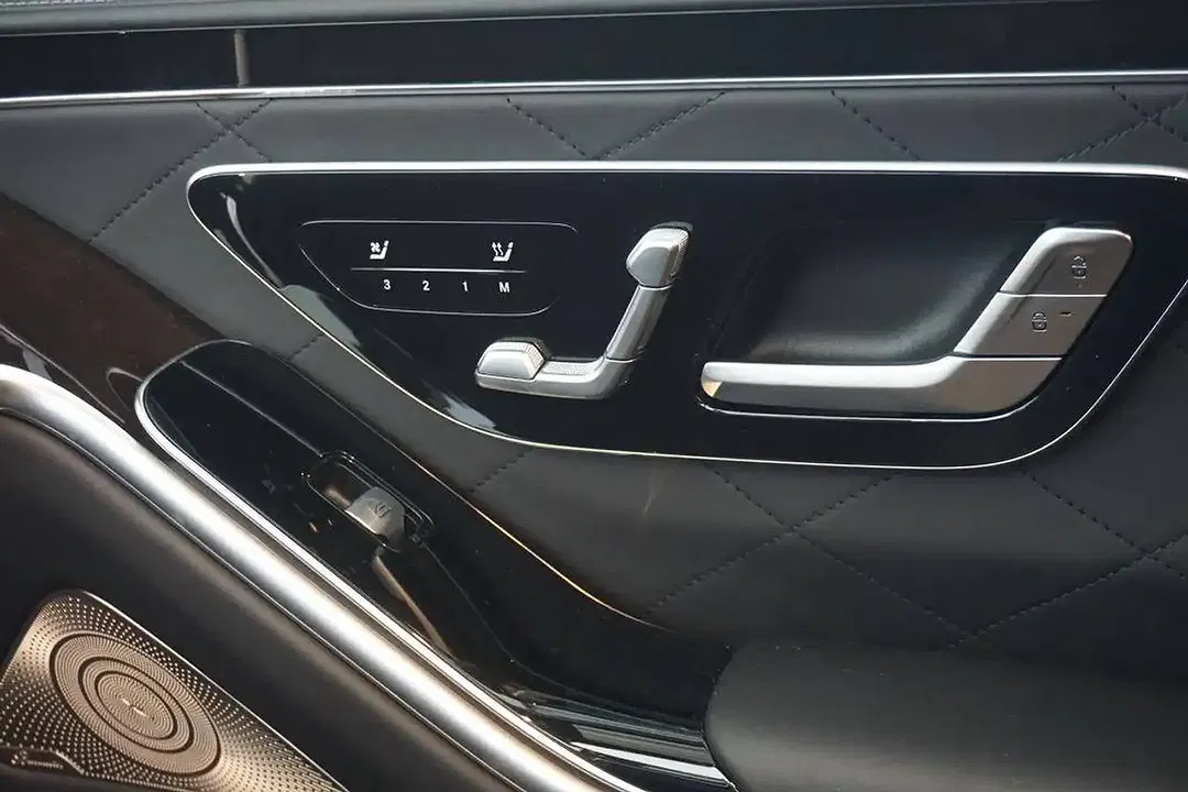 Mercedes-Benz S 450 PHEV - Thumbnail 8