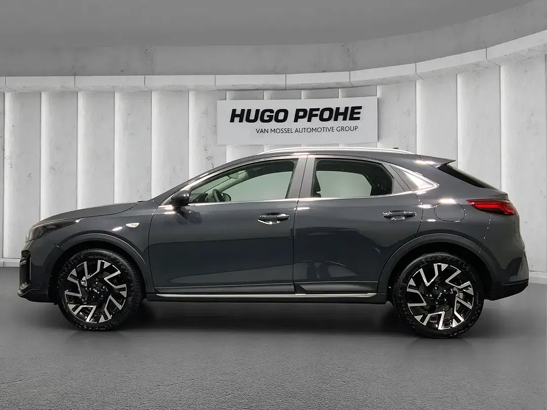 Kia XCeed Vision - Thumbnail 12