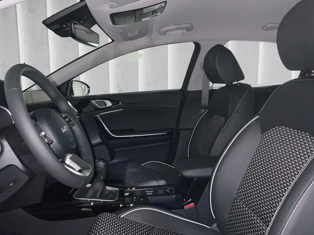 Kia XCeed Vision - foto 2