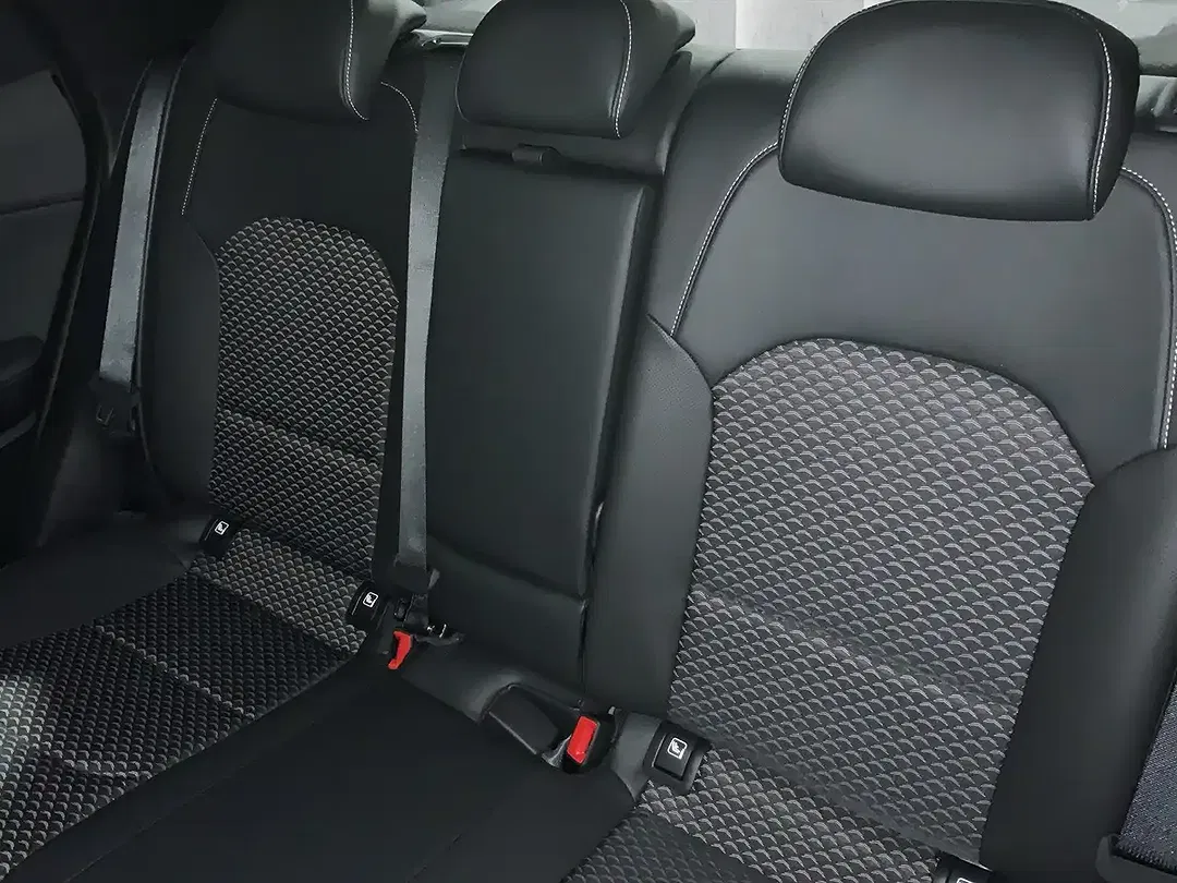 Kia XCeed Vision - Thumbnail 3