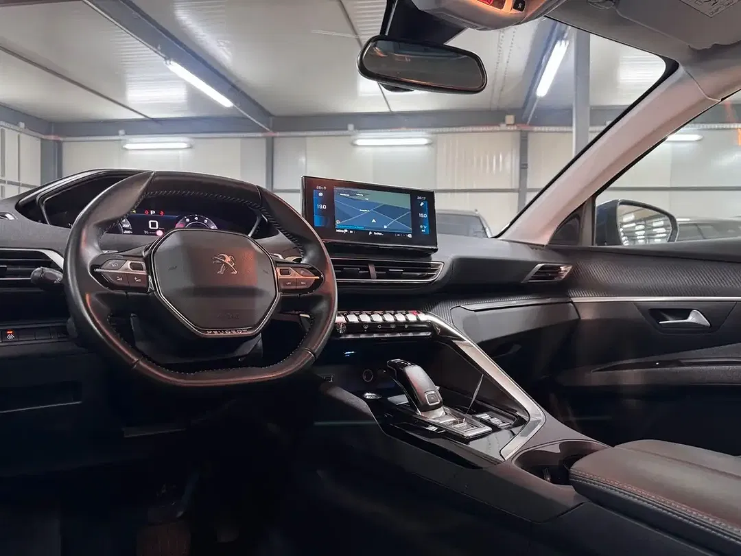 Peugeot 5008 PureTech Business - Thumbnail 11