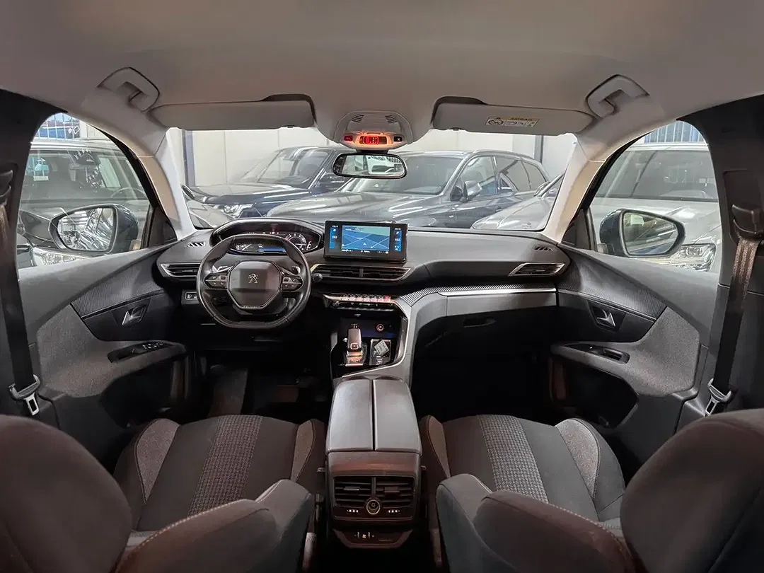 Peugeot 5008 PureTech Business - Thumbnail 12