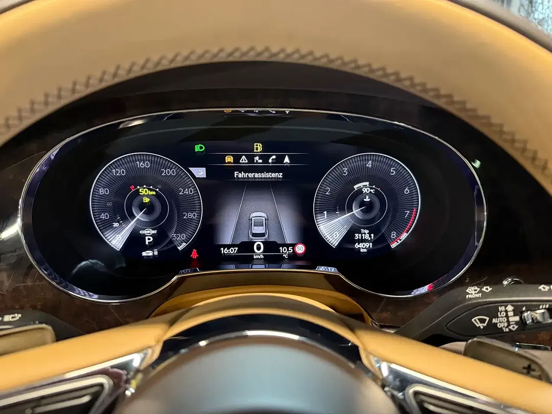 Bentley Bentayga 4.0 V8 AUT 4WD - Thumbnail 10