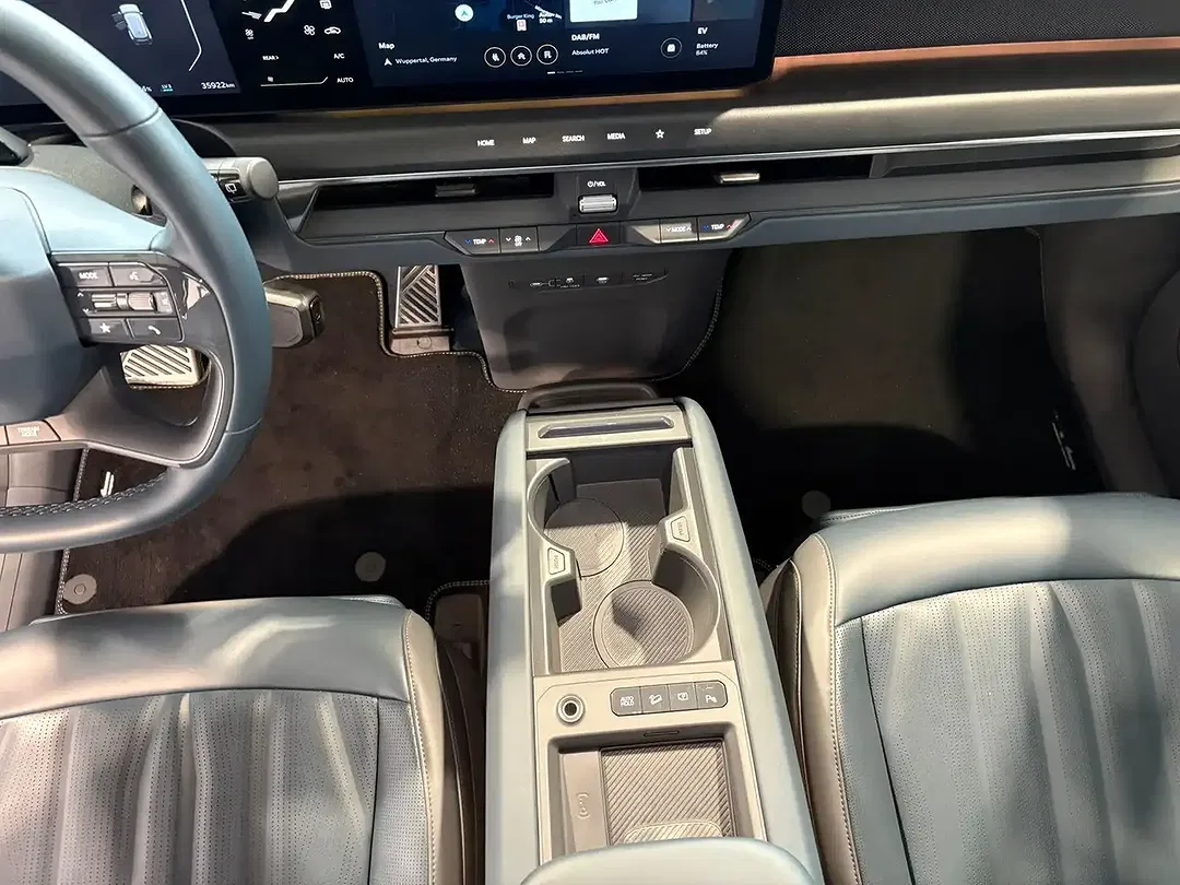 Kia EV9 GT-Line Launch Edition - Thumbnail 12