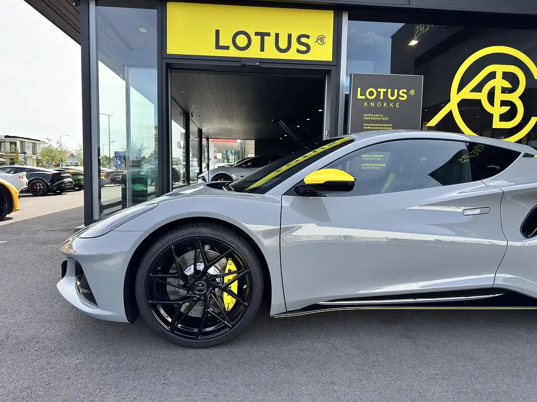 Lotus Emira 2.0 Turbo SE - Thumbnail 12