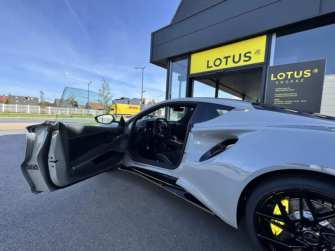 Lotus Emira 2.0 Turbo SE - Thumbnail 20