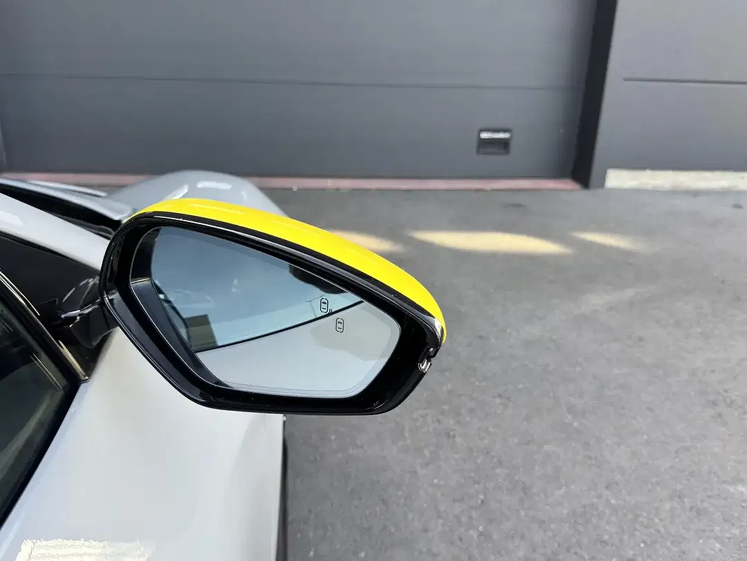 Lotus Emira 2.0 Turbo SE - Thumbnail 35