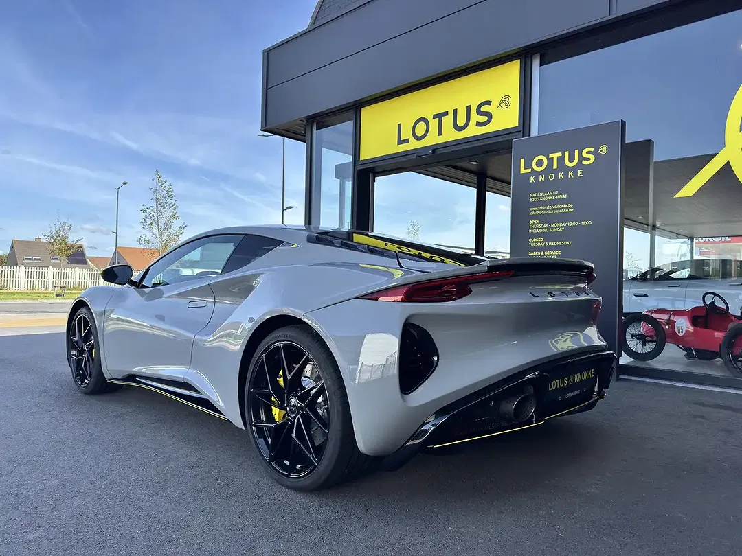 Lotus Emira 2.0 Turbo SE - Thumbnail 4