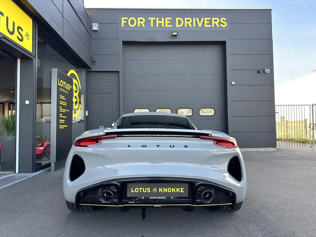 Lotus Emira 2.0 Turbo SE - Thumbnail 8