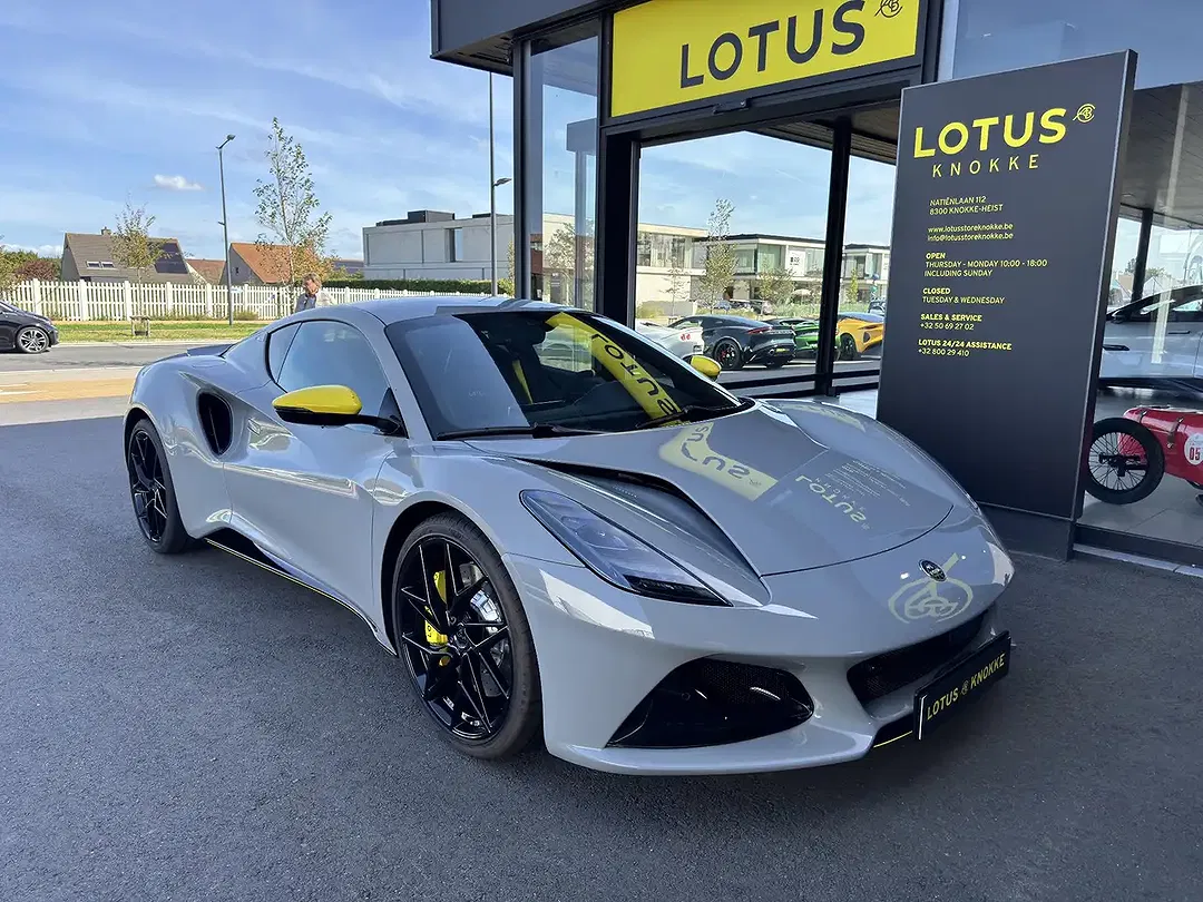 Lotus Emira 2.0 Turbo SE - Thumbnail 9