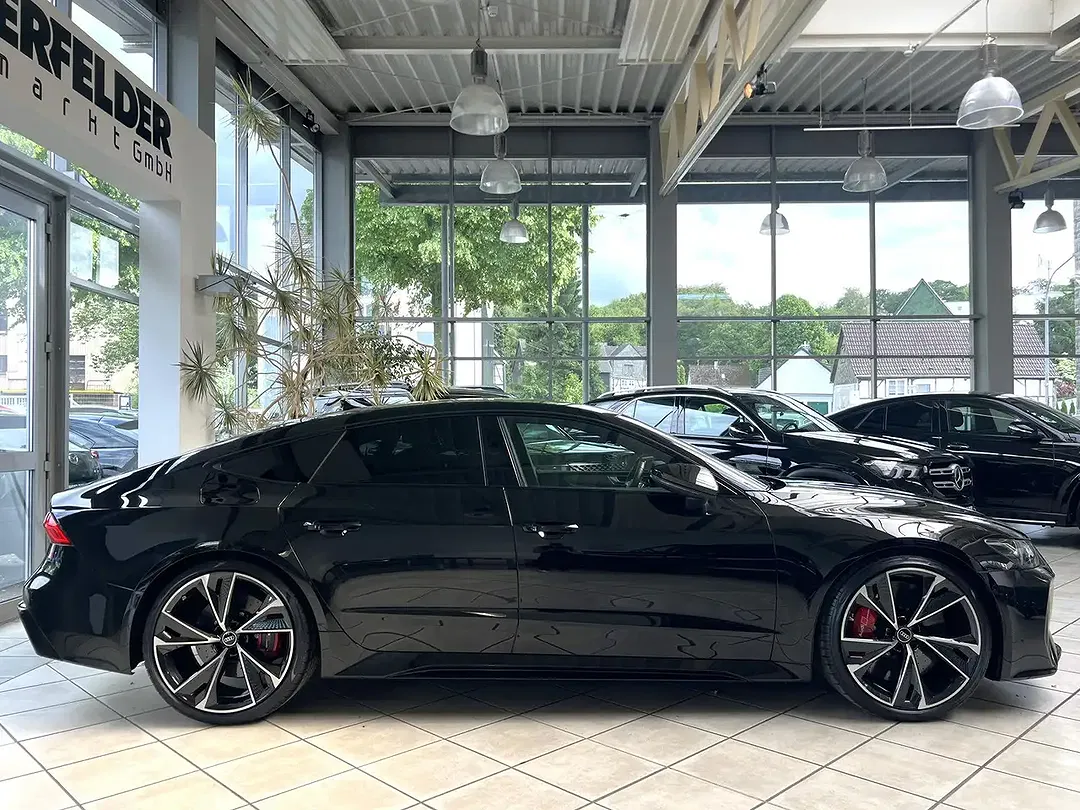Audi RS7 Sportback - Thumbnail 2