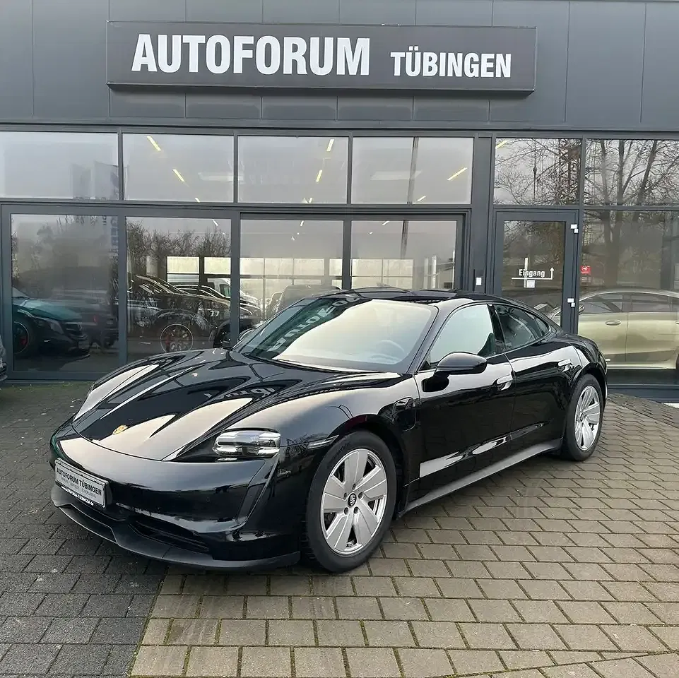 Porsche Taycan - foto 1