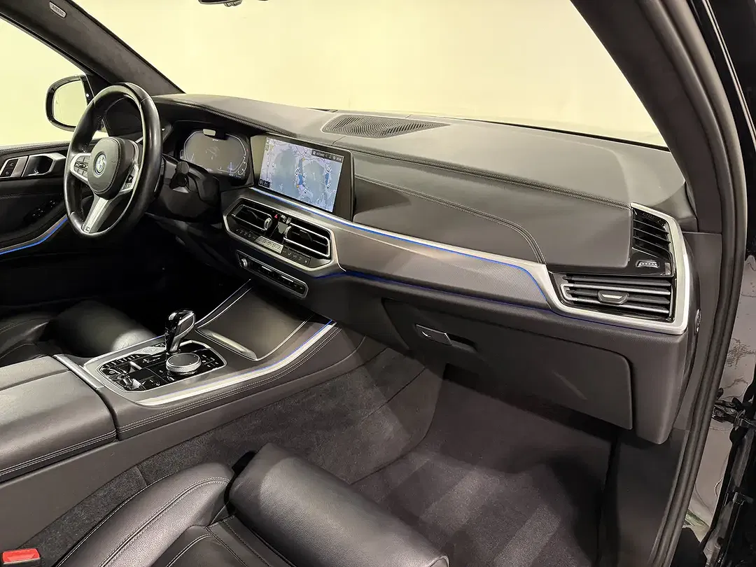 BMW X5 xDrive M - Thumbnail 10