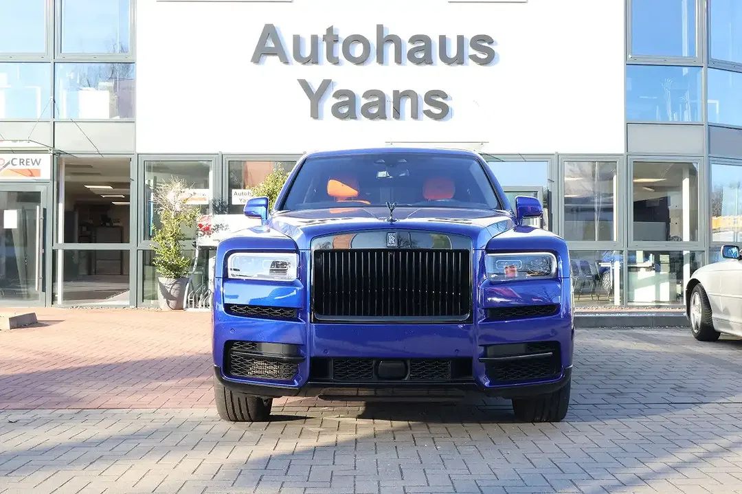 Rolls-Royce Cullinan V12 Black Badge - foto 2