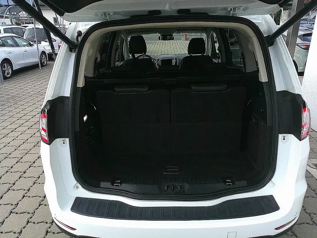 Ford Galaxy 2.5 Hybrid AUT Titanium - Thumbnail 5