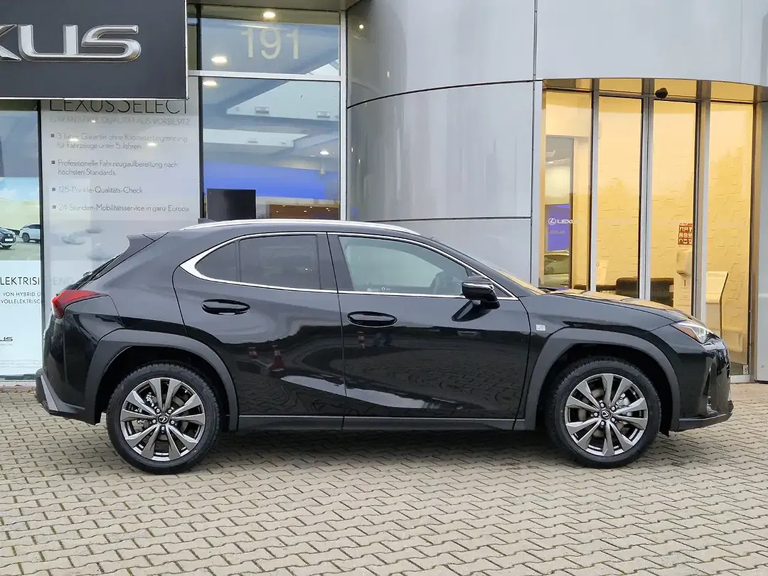 Lexus UX 300h F SPORT Design - foto 2