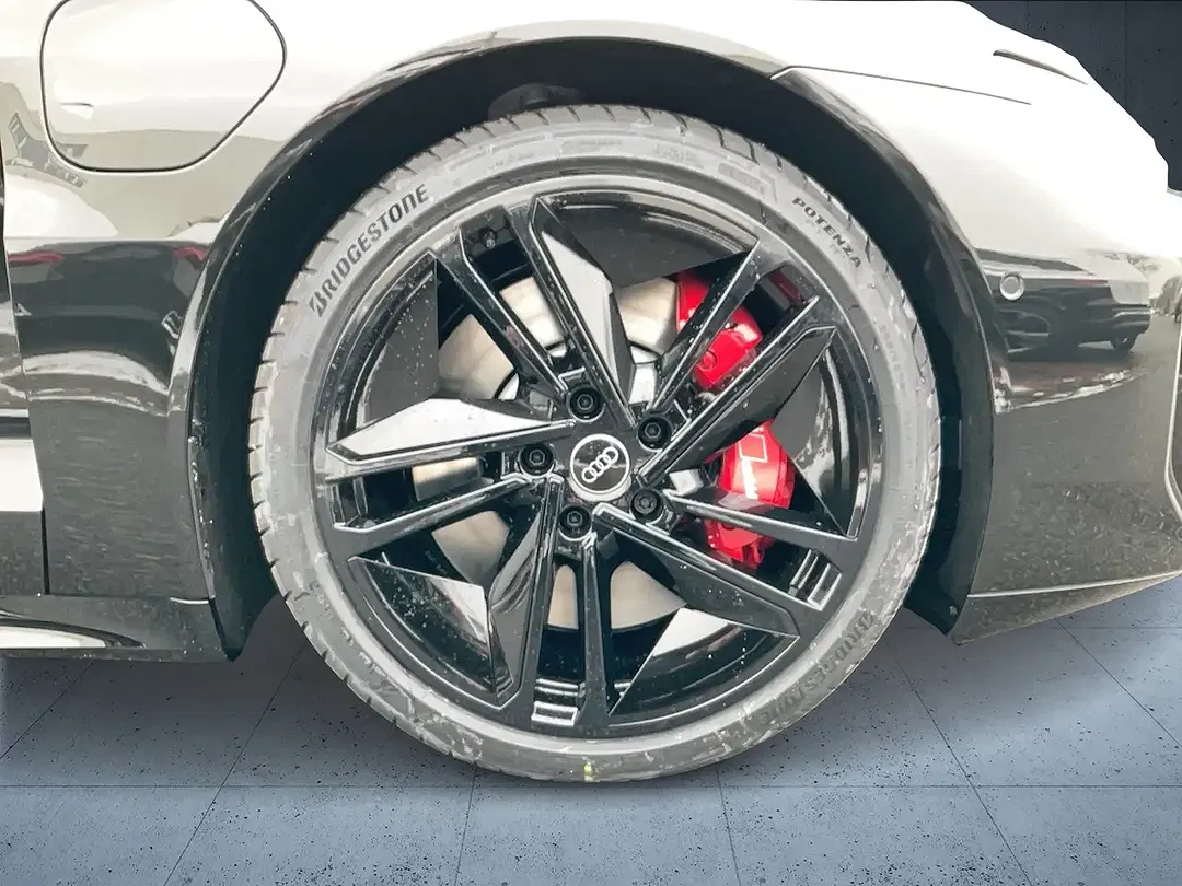Audi RS e-tron GT - Thumbnail 8