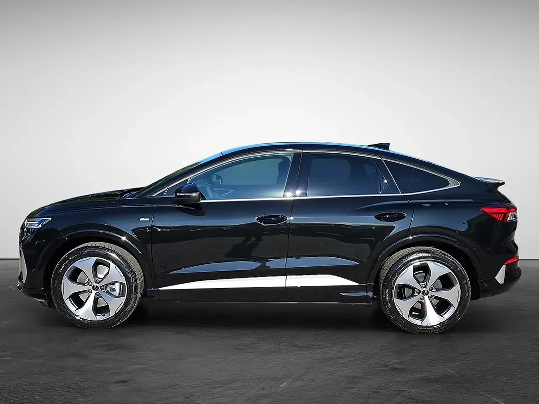 Audi Q4 e-tron Sportback S line - foto 2