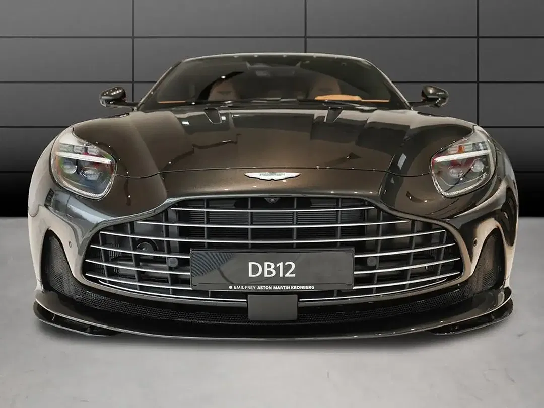 Aston Martin DB12 Coupe - Thumbnail 7