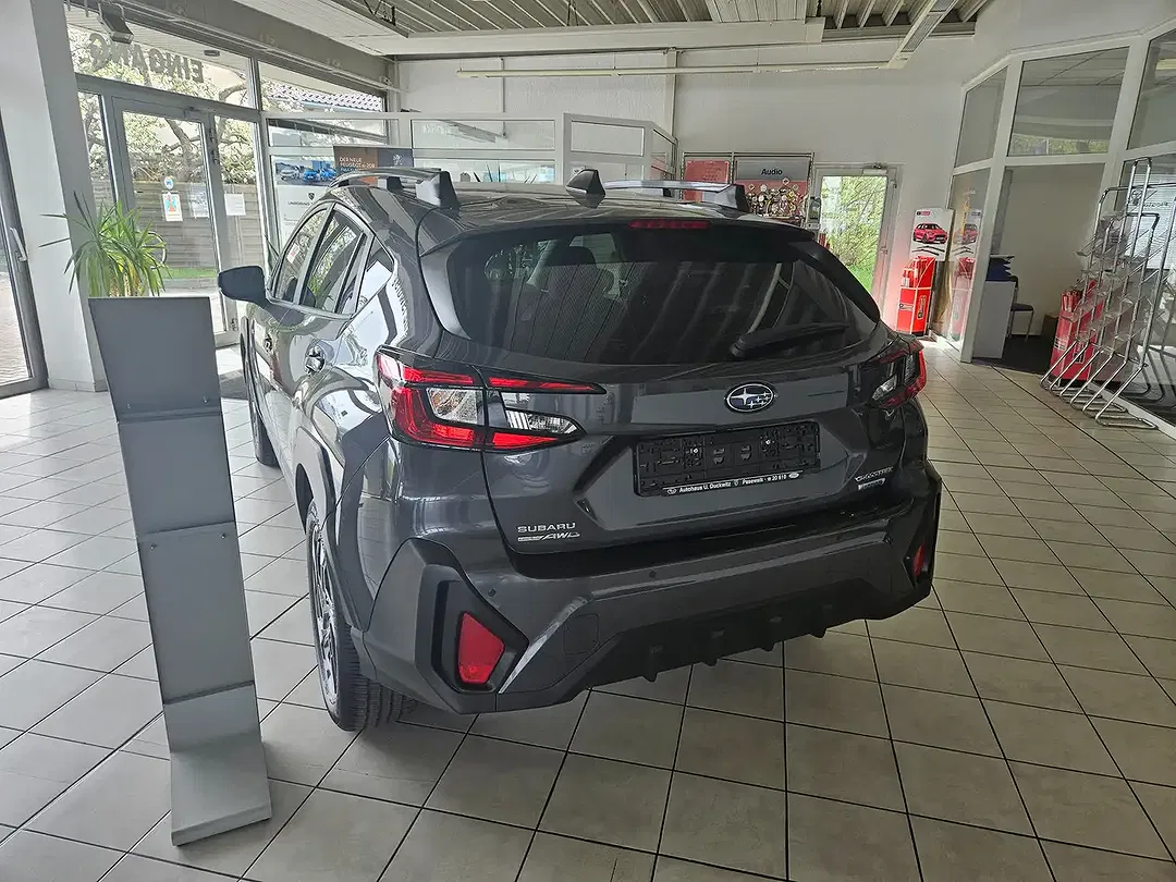 Subaru Crosstrek Comfort - Thumbnail 4